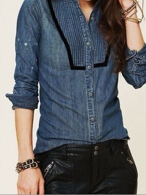 Free People Chambray Pintuck Bib Blue Denim Long Sleeve Shirt Size Medium